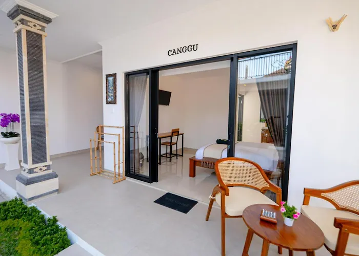 Crystal Flow & Guest house