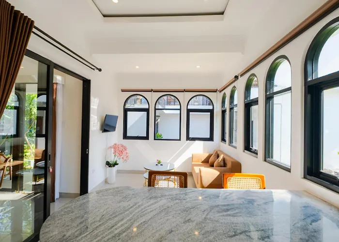 Crystal Flow & Guest house 3*