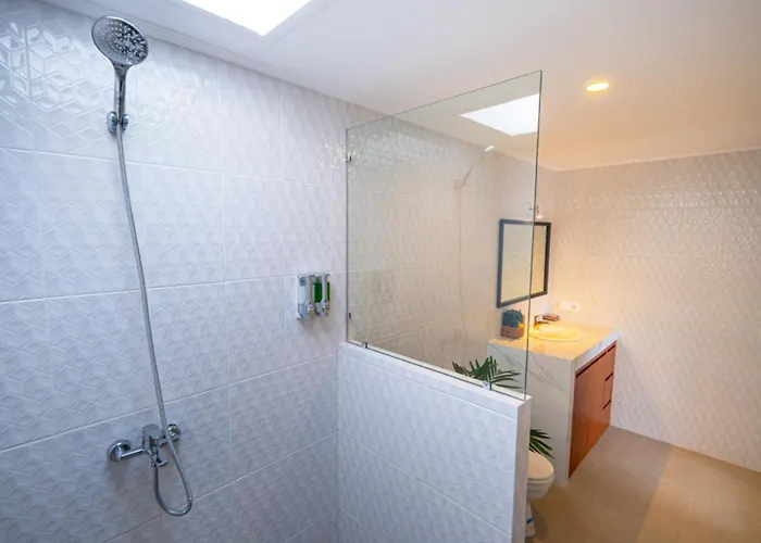 Crystal Flow & Guest house 3*